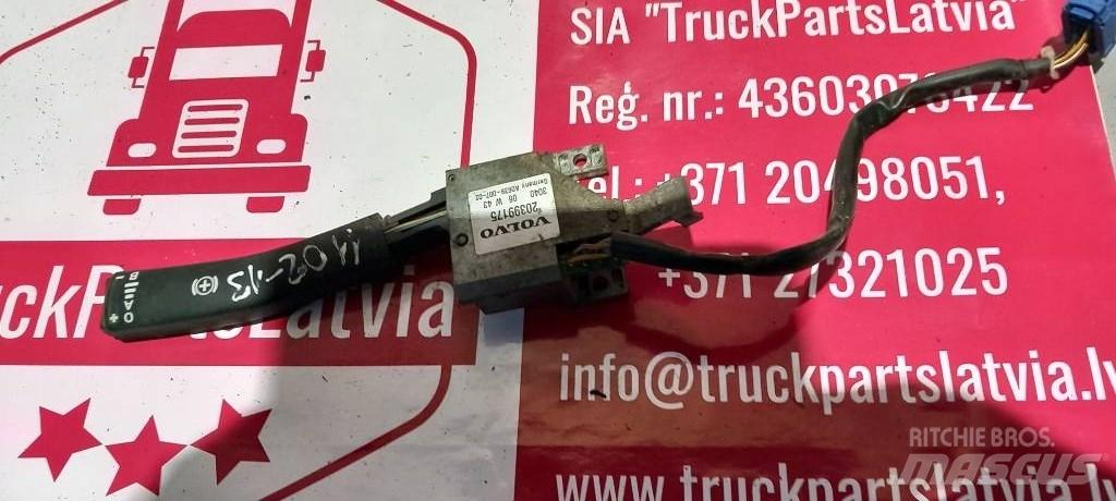 Volvo FH 12.    20399175 Vezetőfülke és belső tartozékok