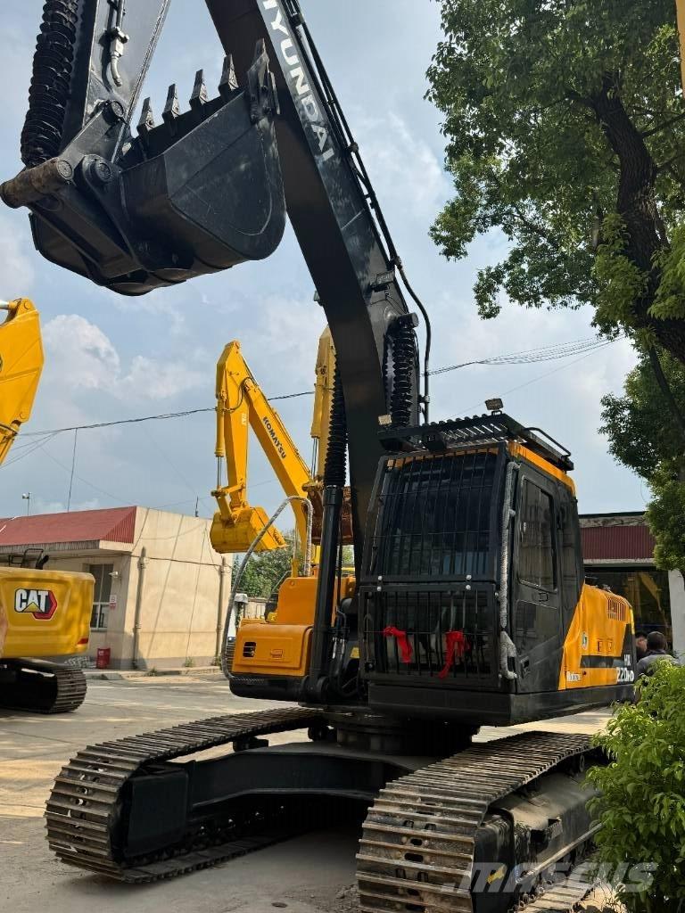 Hyundai HX220HD Lánctalpas kotrók