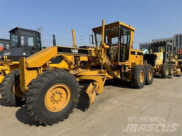 CAT 140 H VHP Gréderek