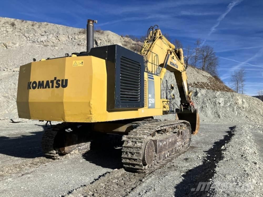 Komatsu PC1250-8 Lánctalpas kotrók