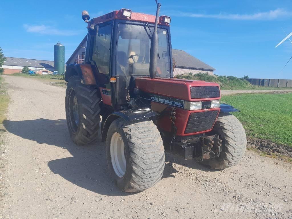 Case IH 845 XLA Plus Traktorok