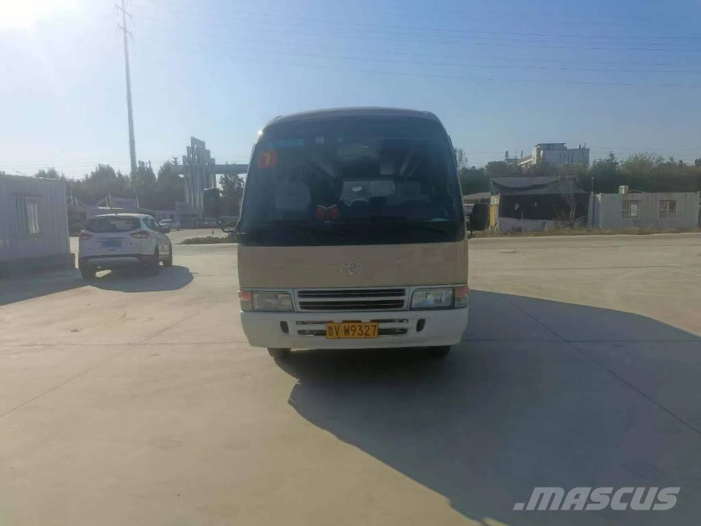 Toyota Coaster Bus Mini buszok