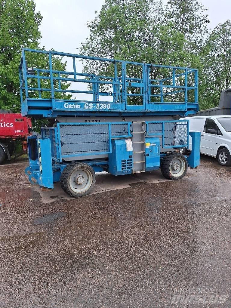 Genie GS 5390 RT Ollós emelők