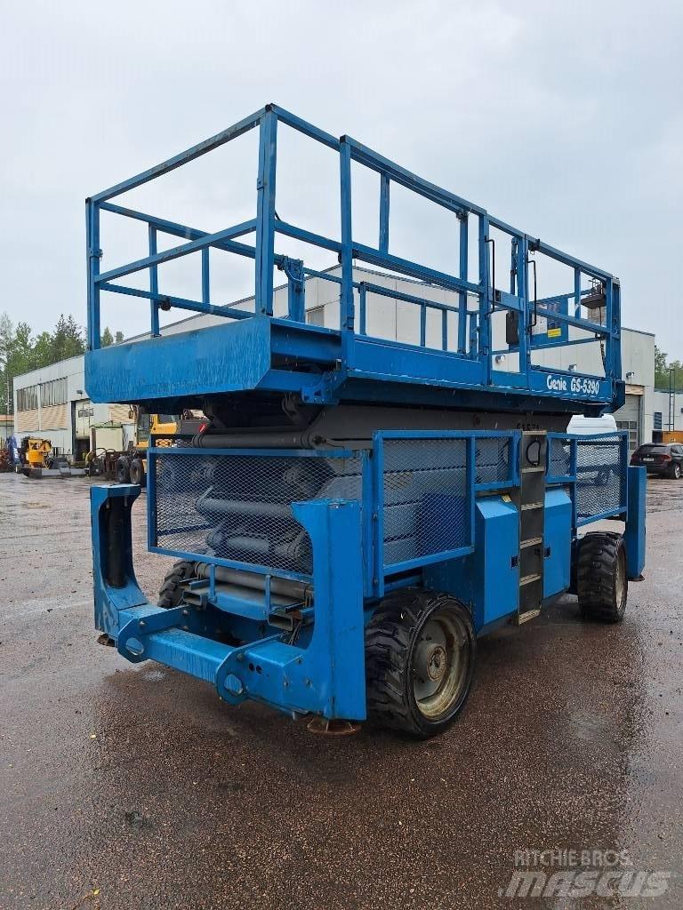 Genie GS 5390 RT Ollós emelők