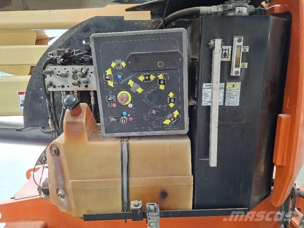 JLG 450 AJ Kompakt önjáró emelők