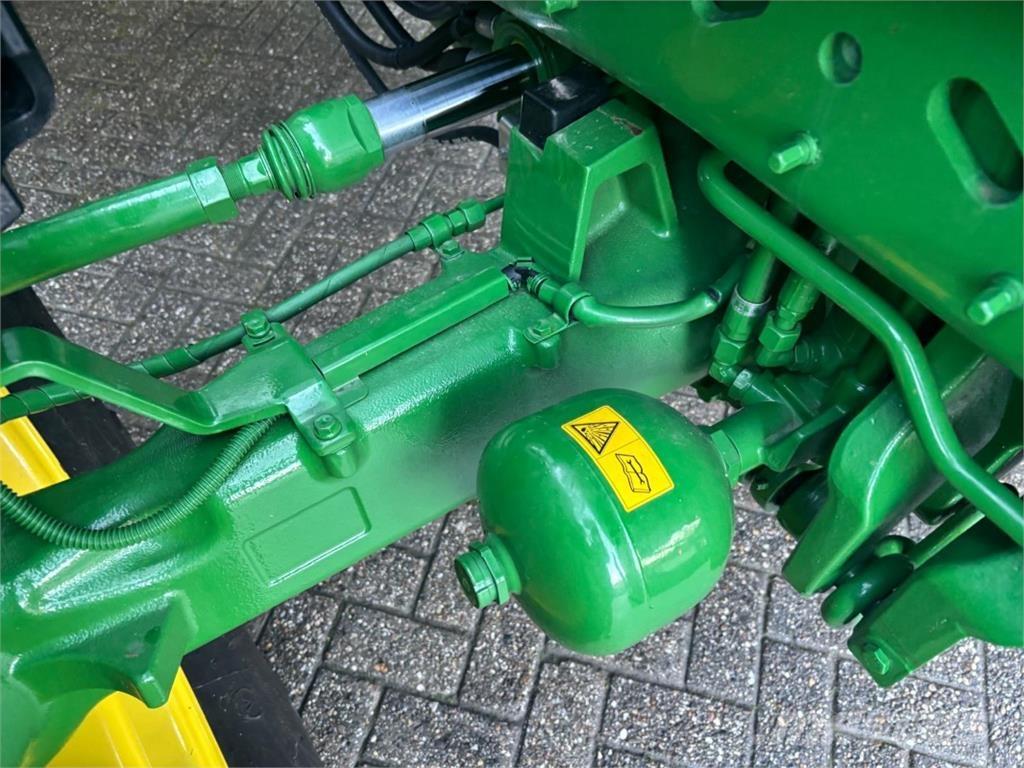 John Deere 6M185 Traktorok