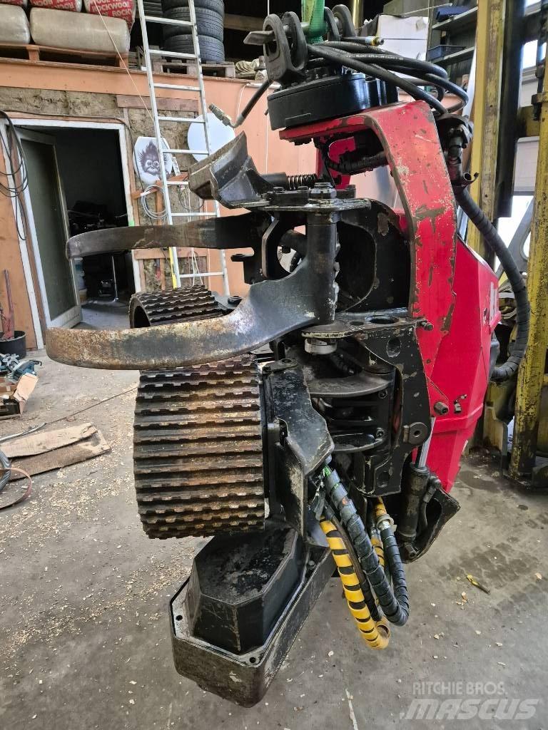 Komatsu 360.2 Betakarító fejek