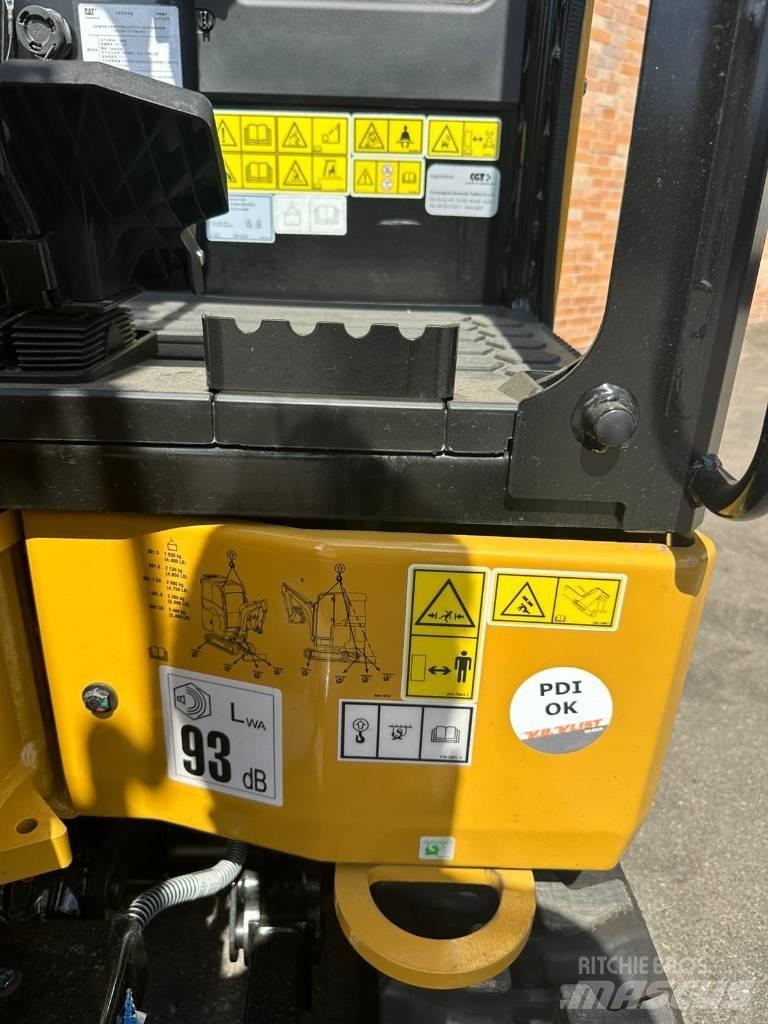 CAT 301.7 CR Közepes (midi) kotrók 7 t - 12 t