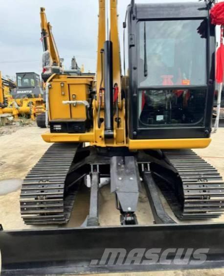 CAT 307E2 Lánctalpas kotrók