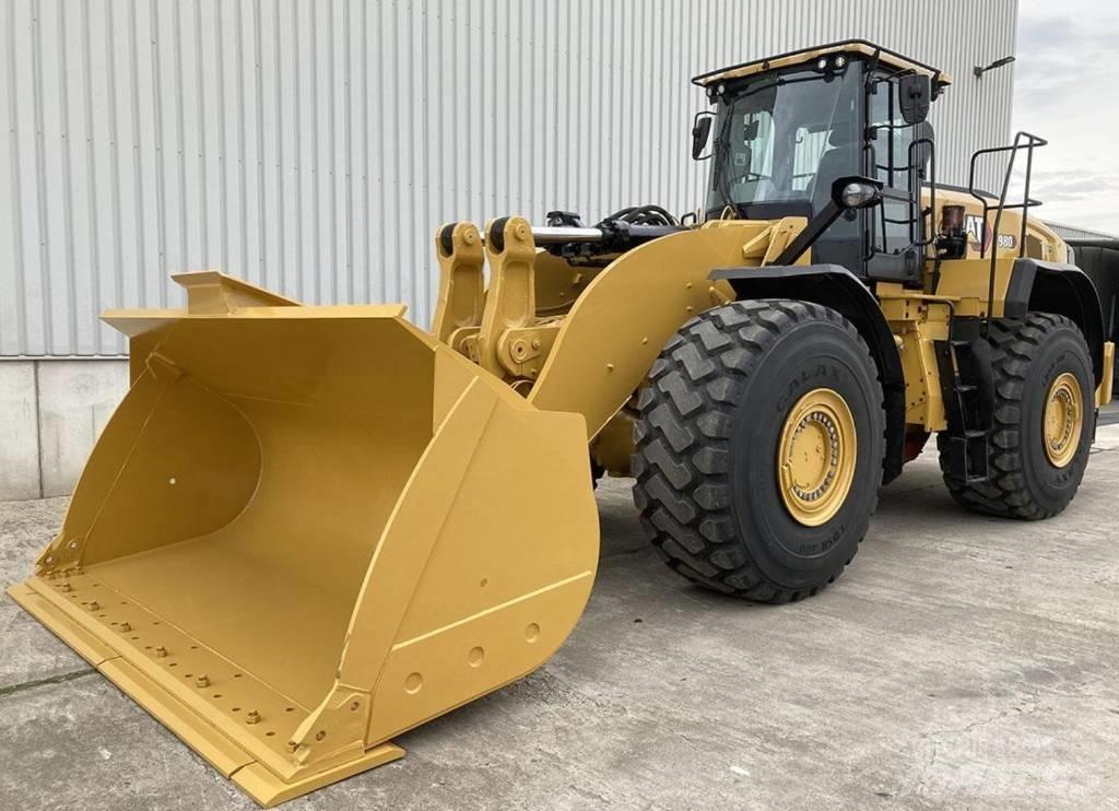 CAT 980 H HL Gumikerekes homlokrakodók