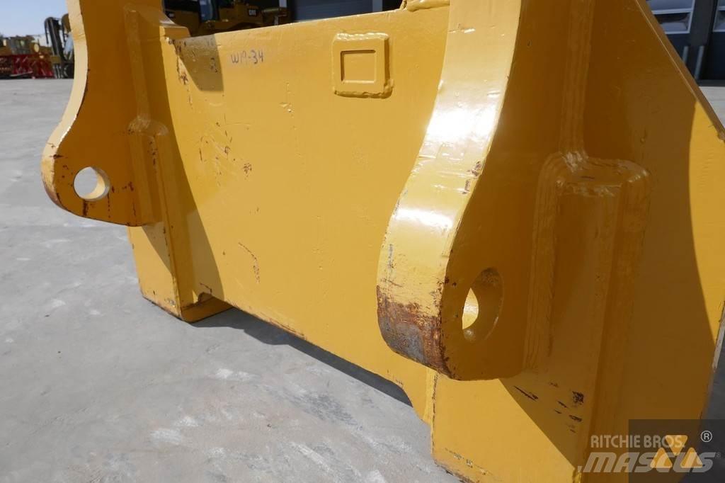 OM Forks Cat 980H Haszonjárművek - Egyéb