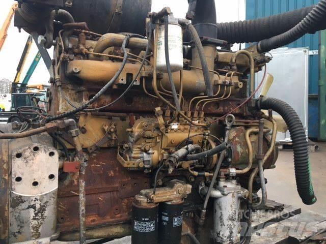 DAF 825 Motorok