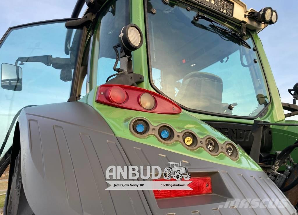 Fendt 516 Vario Traktorok