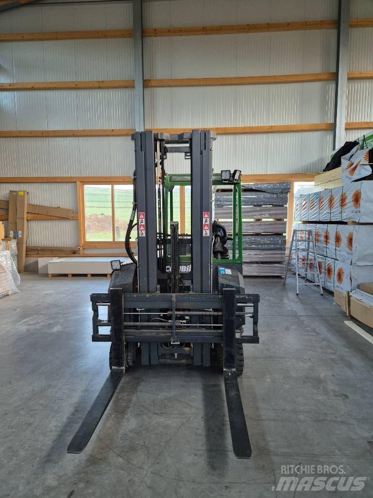 Combilift CBE 2500 Elektromos targoncák