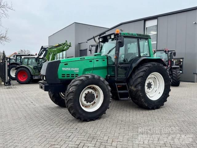Valtra 8350 Hitech Traktorok