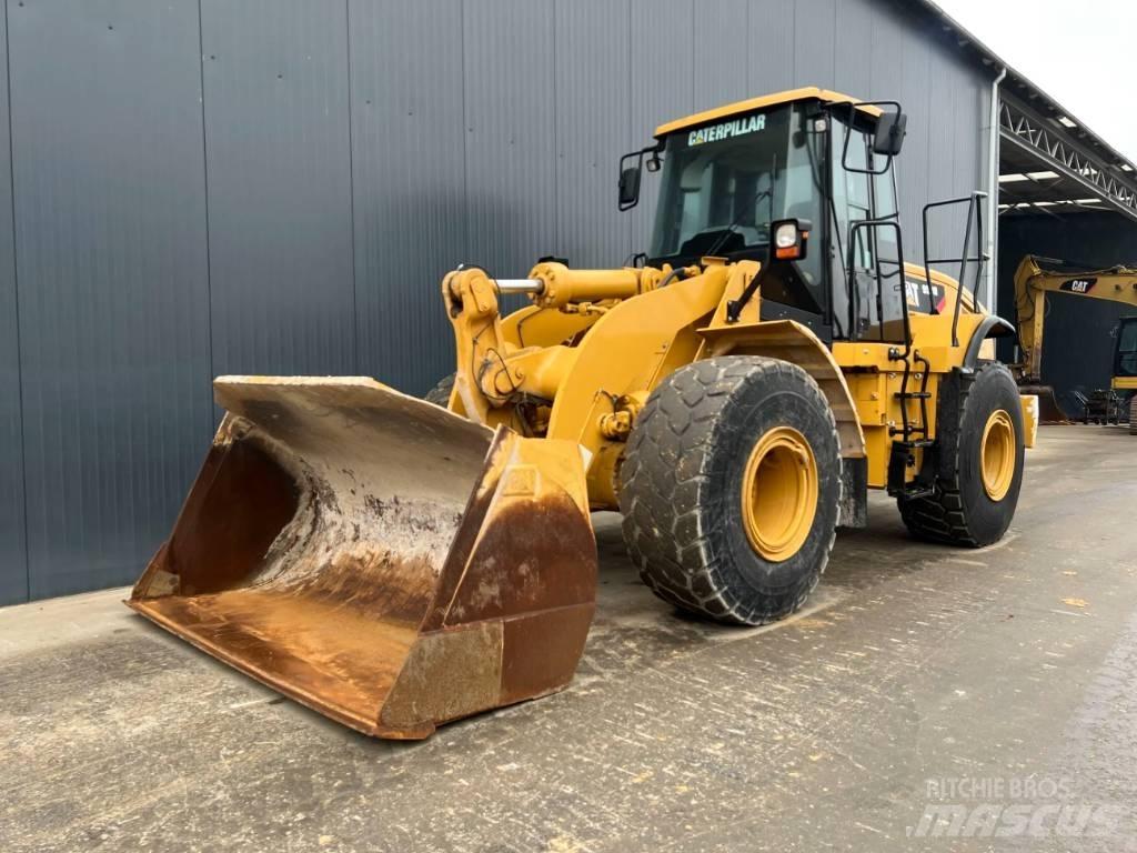 CAT 950H Gumikerekes homlokrakodók