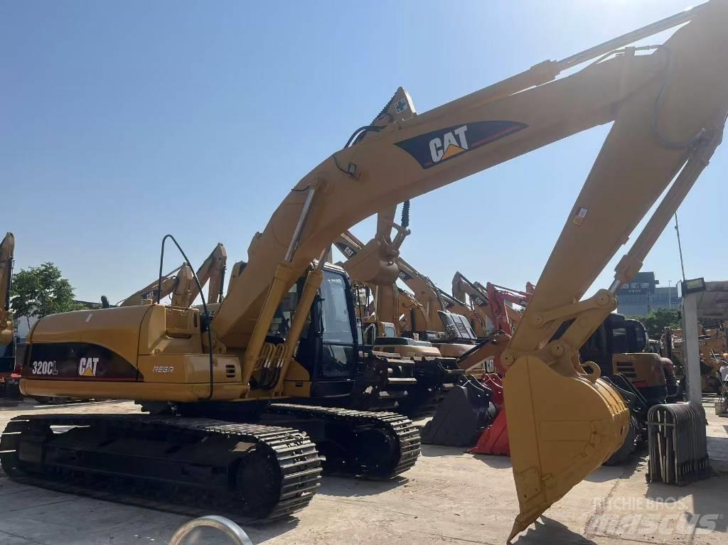 CAT 320 C L Lánctalpas kotrók