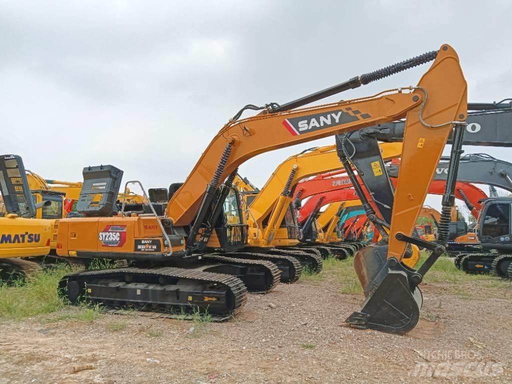Sany SY 235 C Lánctalpas kotrók