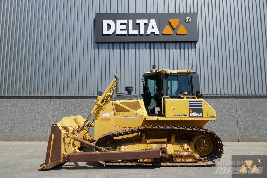 Komatsu D65WX-17 lánctalpas dózerek