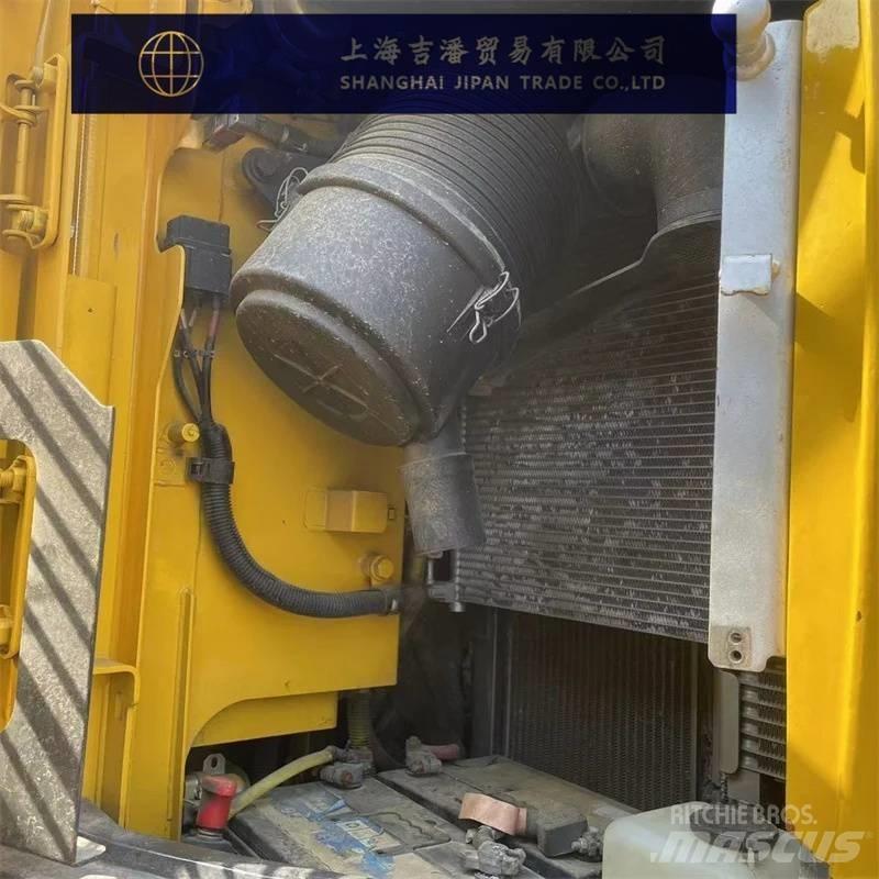 Komatsu PC 138 US Közepes (midi) kotrók 7 t - 12 t