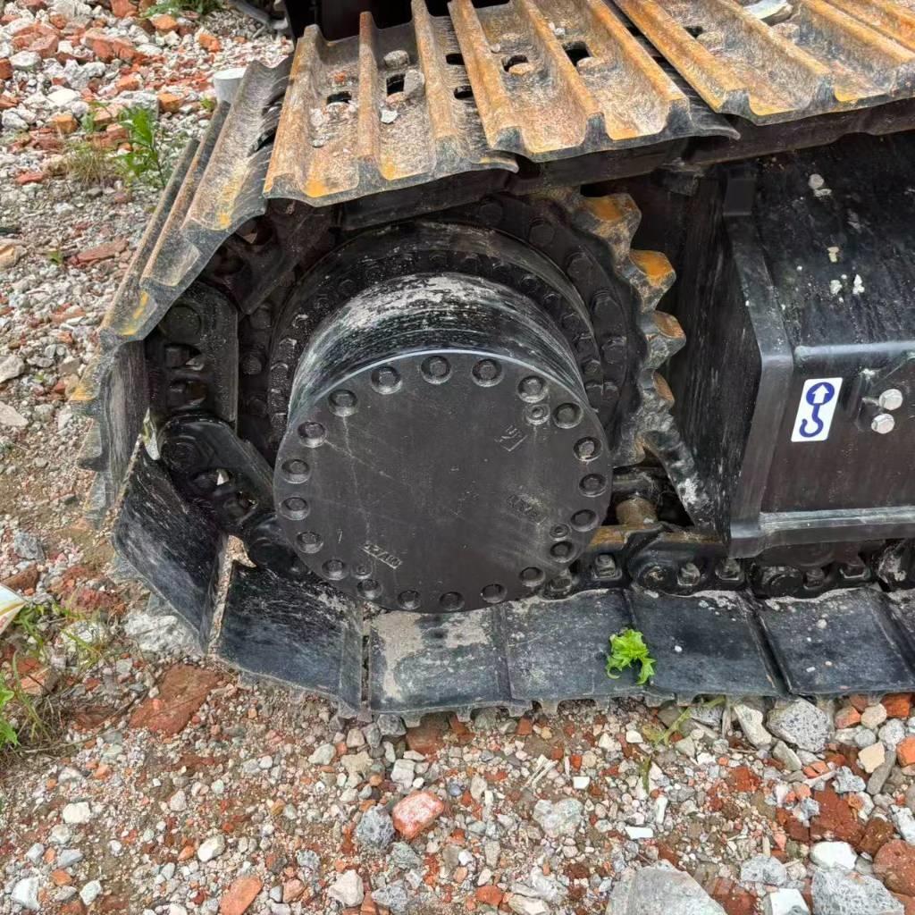 Hitachi ZX 350 Lánctalpas kotrók