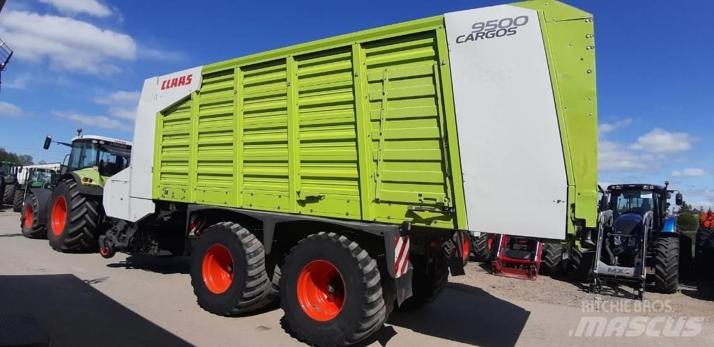 CLAAS Cargos 9500 Önrakodó pótkocsik