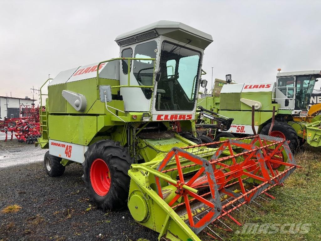 CLAAS 48 Kombájnok