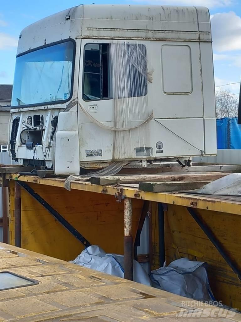 DAF XF105.460 Vezetőfülke és belső tartozékok