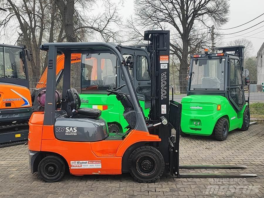 Toyota 42-7FGF18 Gázüzemű targoncák