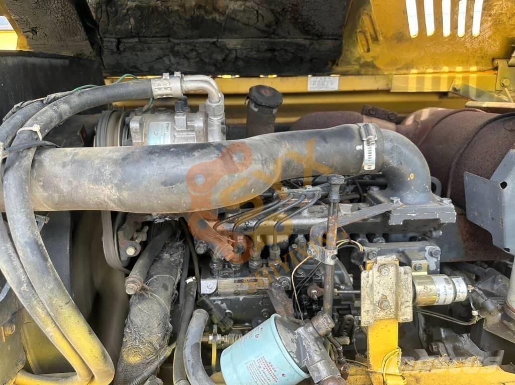 Komatsu PC 60 Mini kotrók < 7t