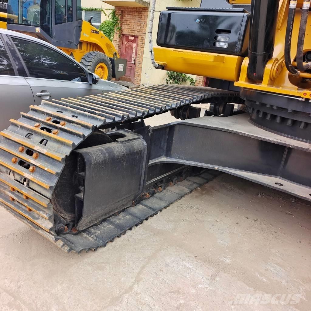 CAT 336D2 Lánctalpas kotrók