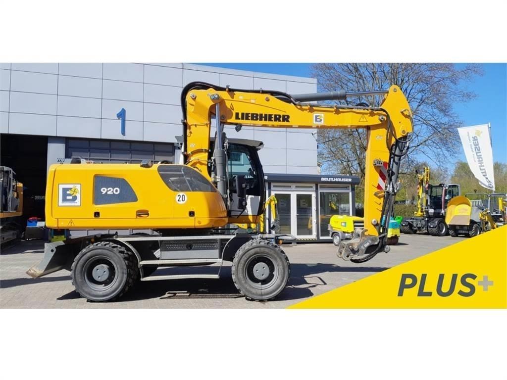 Liebherr A920 Gumikerekes kotrók