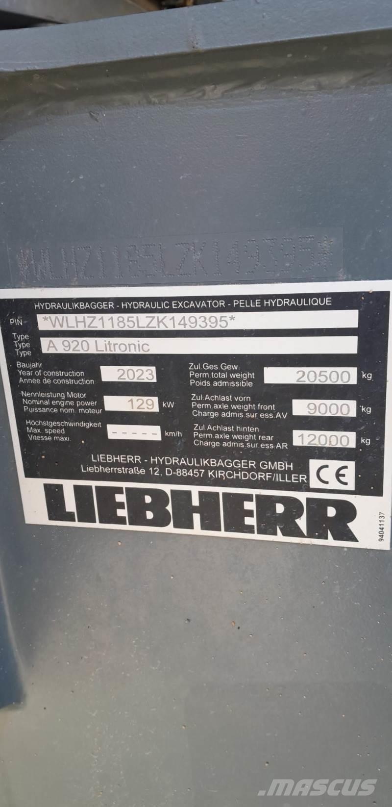 Liebherr A920 Gumikerekes kotrók