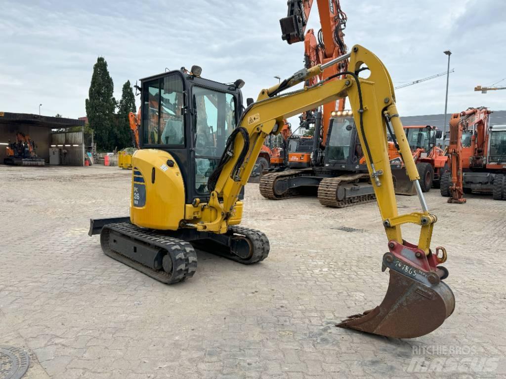 Komatsu PC26MR-3 Mini kotrók < 7t