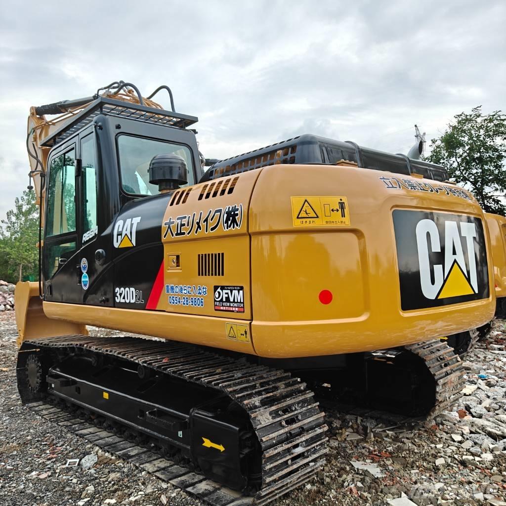 CAT 320D2 Lánctalpas kotrók