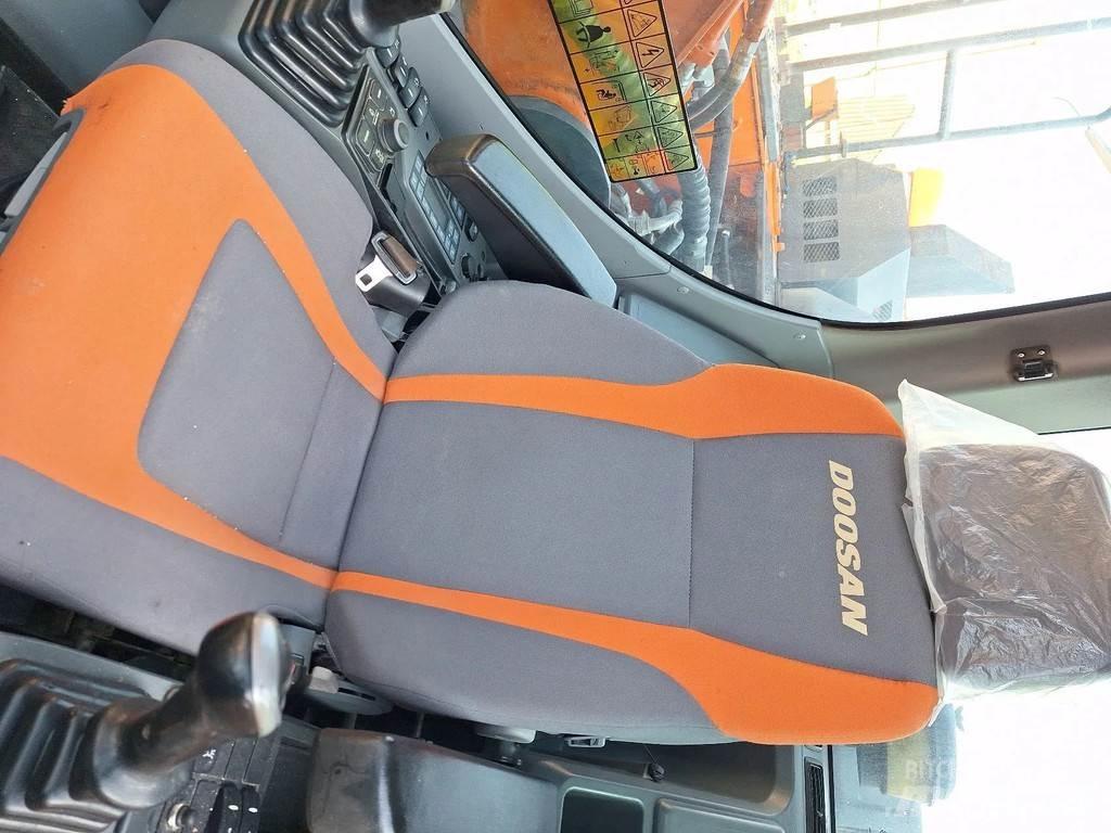 Doosan DX235lc Lánctalpas kotrók