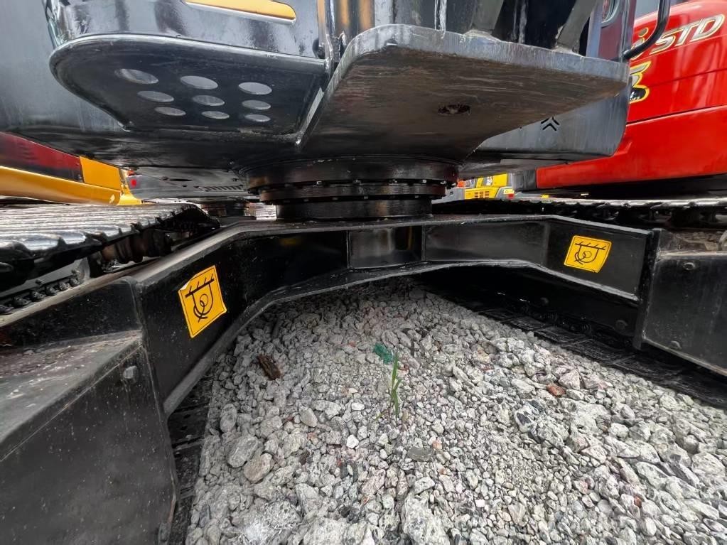 Sany SY 55 C Lánctalpas kotrók