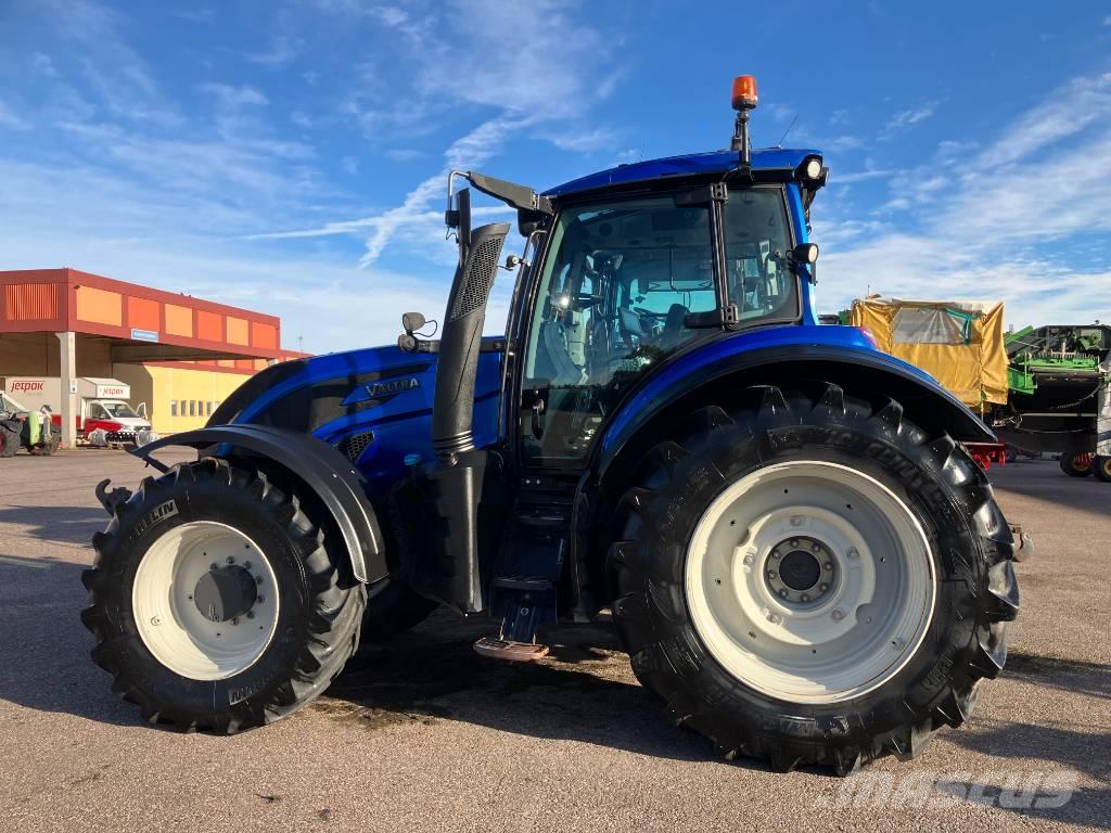Valtra Valmet T 254 Traktorok
