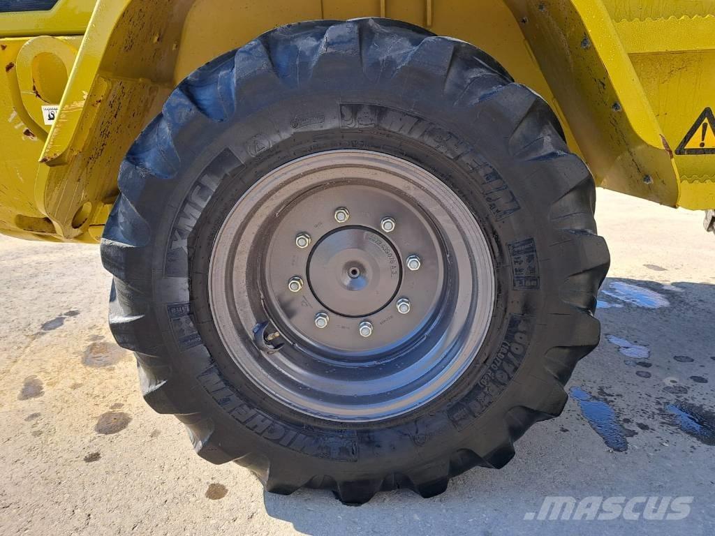 Volvo L 35 G Kompaktrakodók