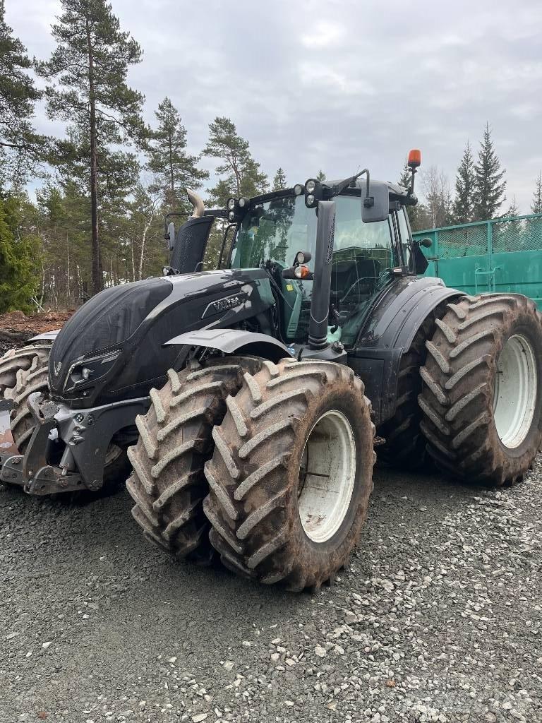 Valtra T 214 D Traktorok