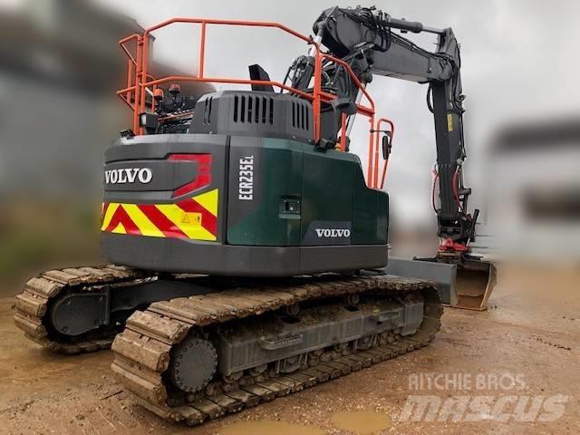 Volvo ECR 235 E Lánctalpas kotrók