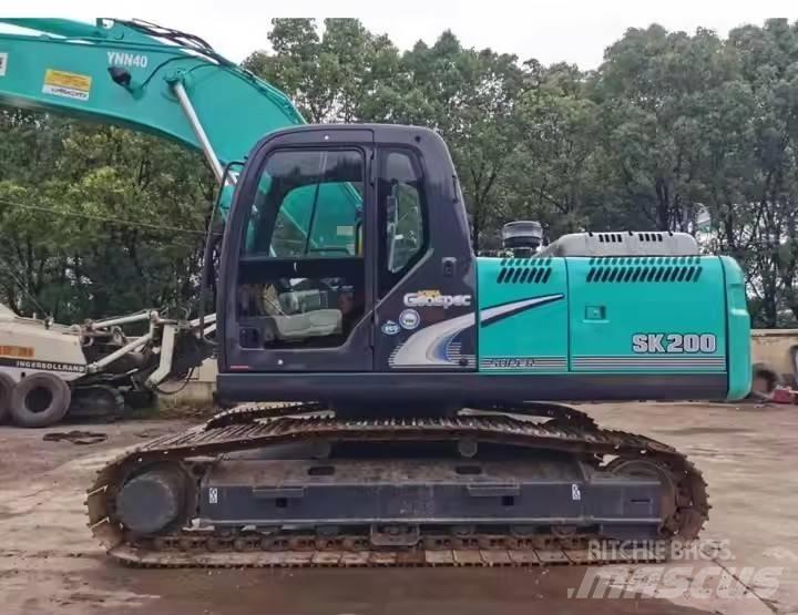 Kobelco SK200 Lánctalpas kotrók