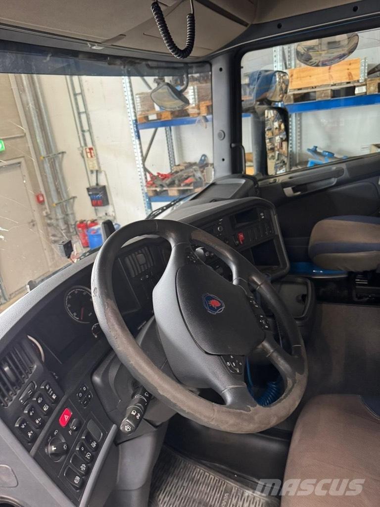 Scania R 490 LA Nyergesvontatók