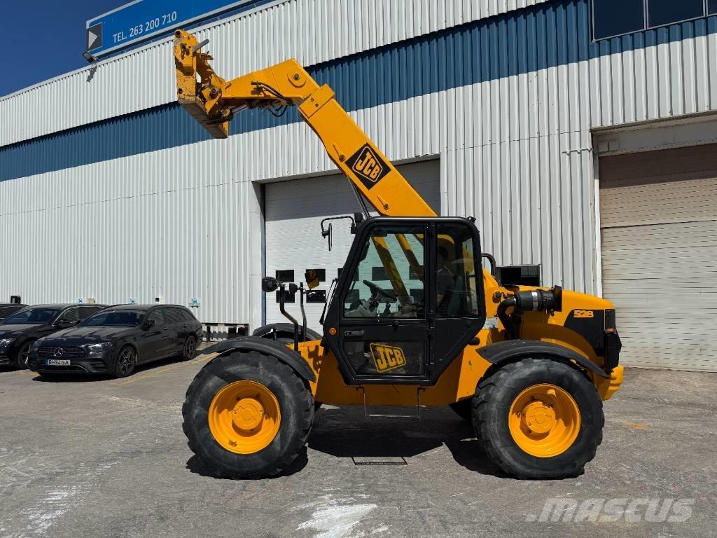 JCB 528-70 Teleszkópos rakodók