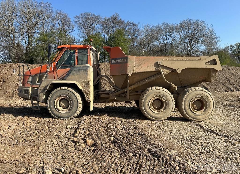 Doosan DA 30 Csuklósdömperek