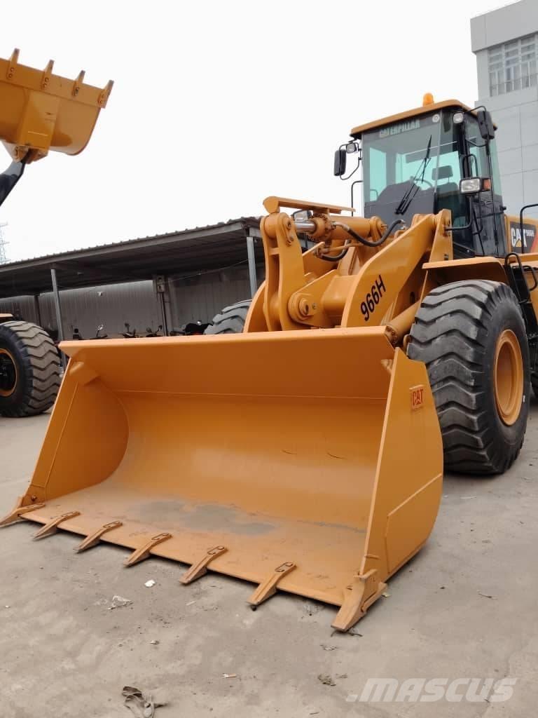 CAT 950 H Gumikerekes homlokrakodók
