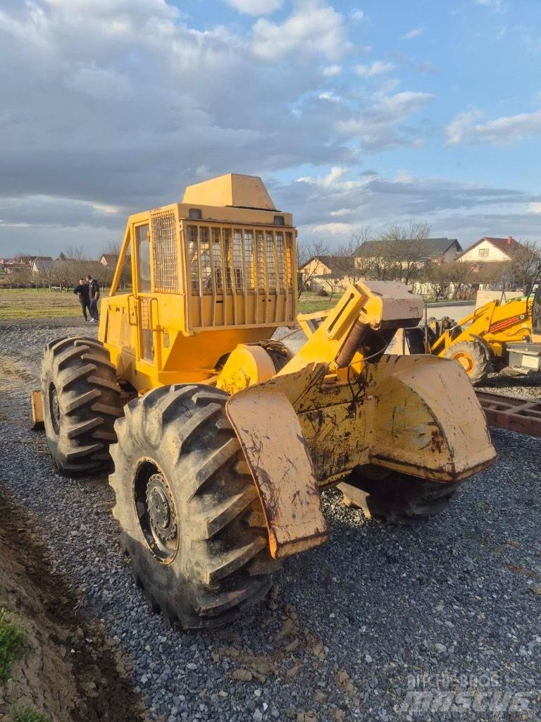 John Deere 667d Erdészeti traktorok