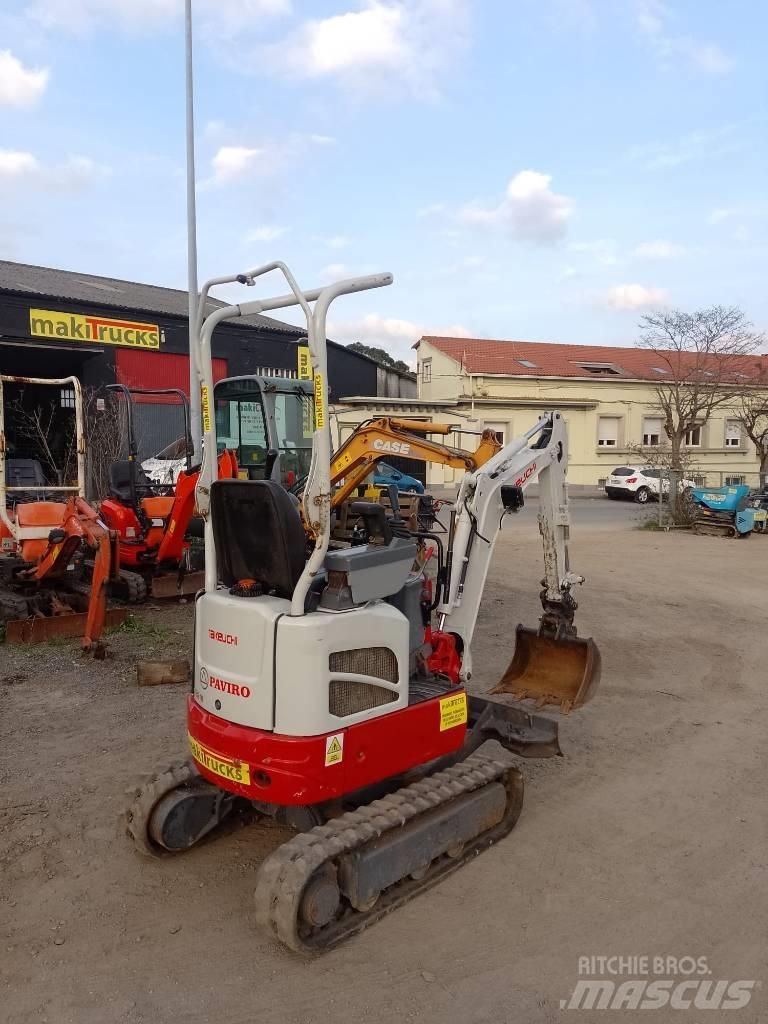 Takeuchi TB210R Mini kotrók < 7t