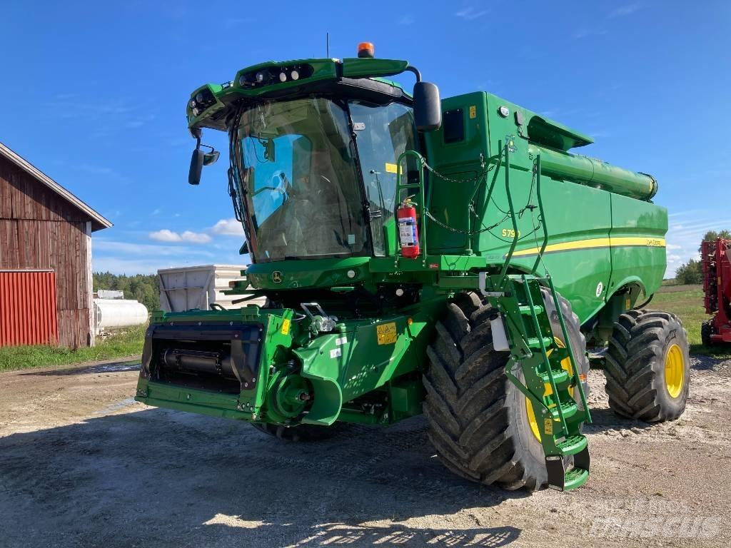 John Deere S790 Kombájnok