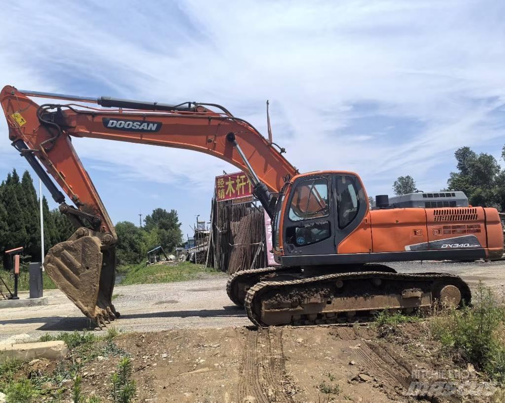 Doosan DX 340 LC Lánctalpas kotrók